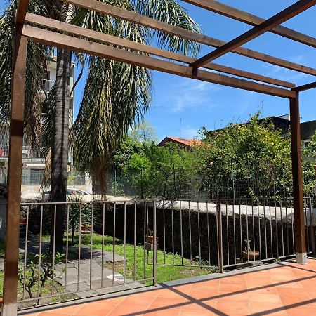サンタ・ヴェネリーナ Casa Dell'Etnaヴィラ エクステリア 写真